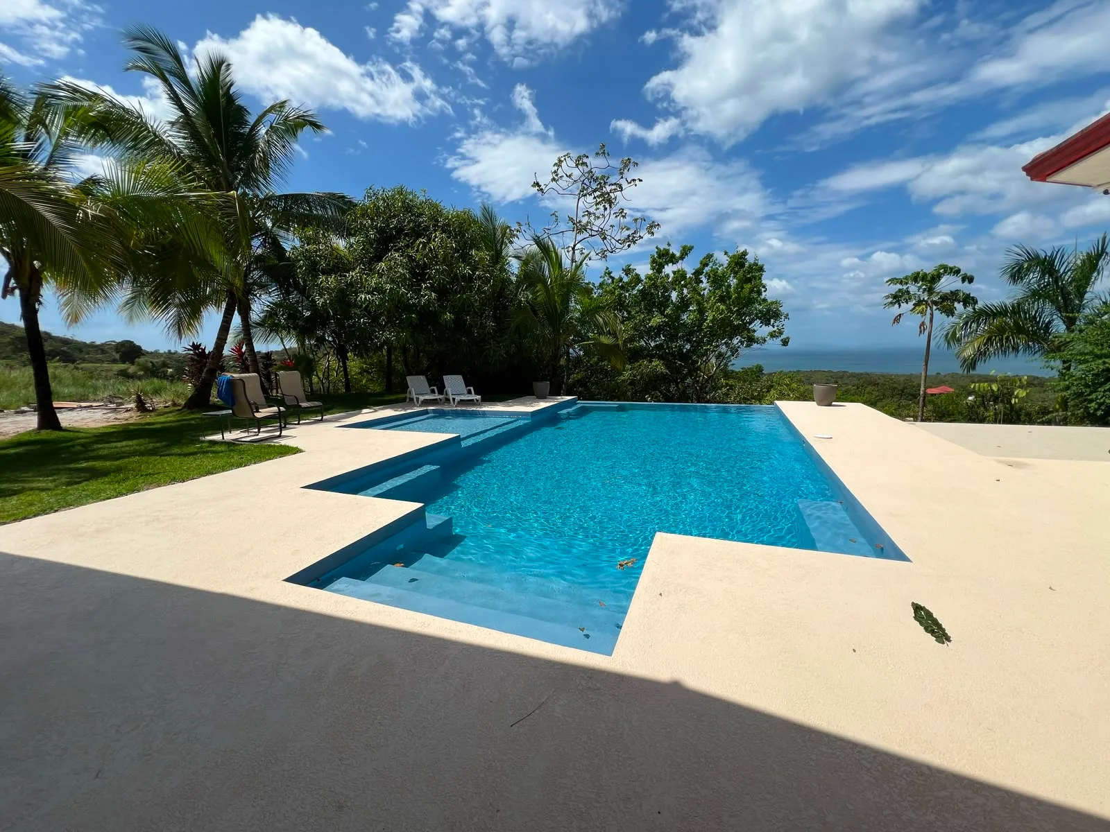 Vista de la piscina — Proyecto 4