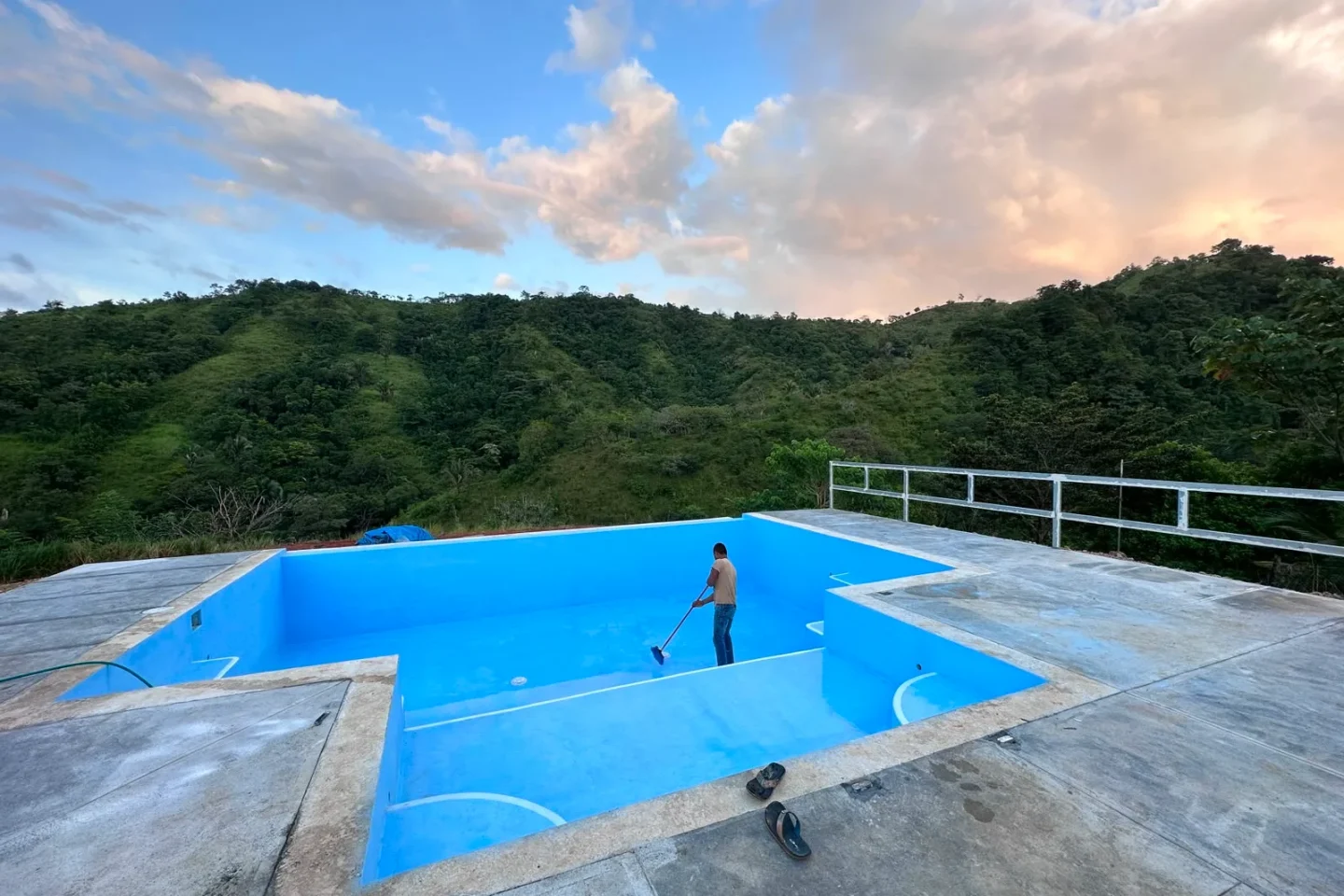 Pool and construction photograph — Project 6